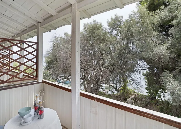 Mezoneta 4 아파트 니드리