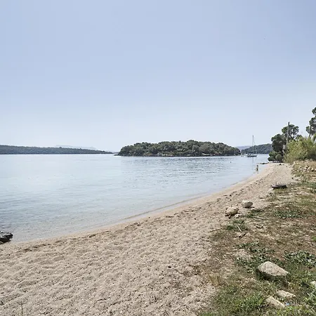 Mezoneta 4 アパート